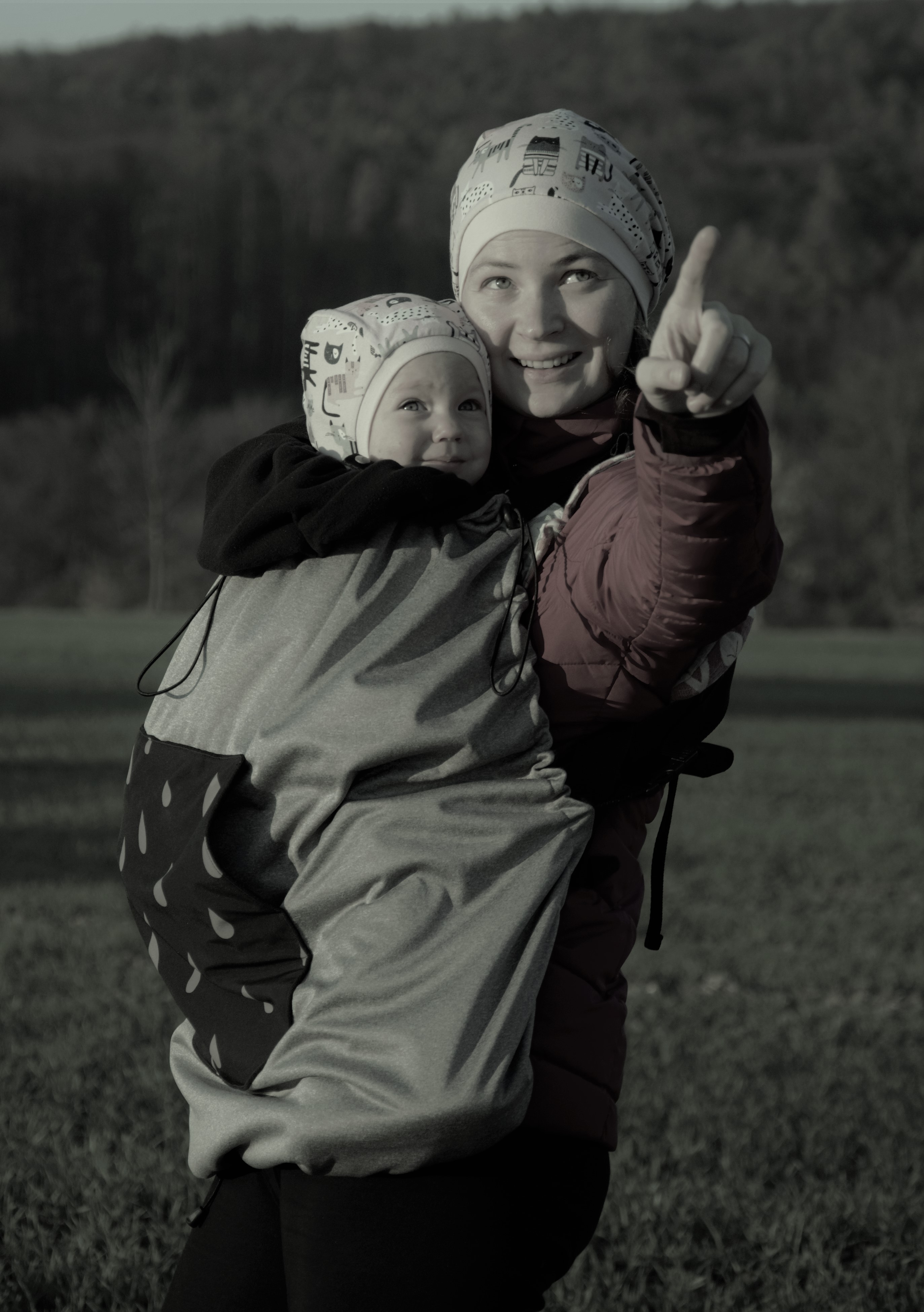 XXL KAPSA celá černá