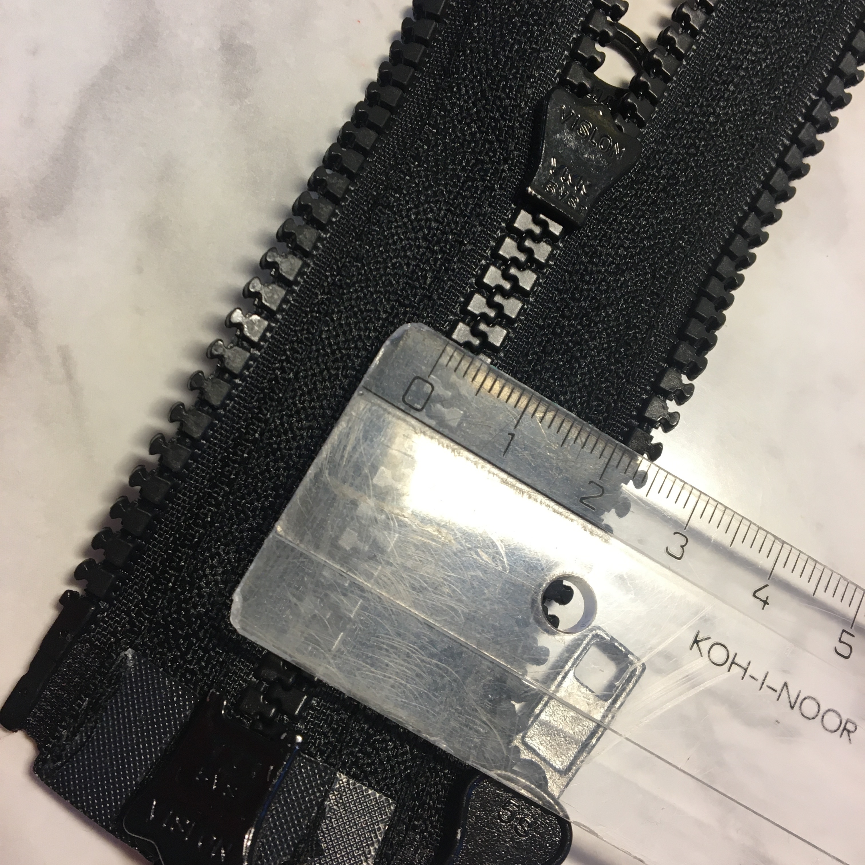 ZIP ADAPTÉR YKK KOSTĚNÝ 5 MM dva jezdce - PRODLUŽOVACÍ až na 120 cm