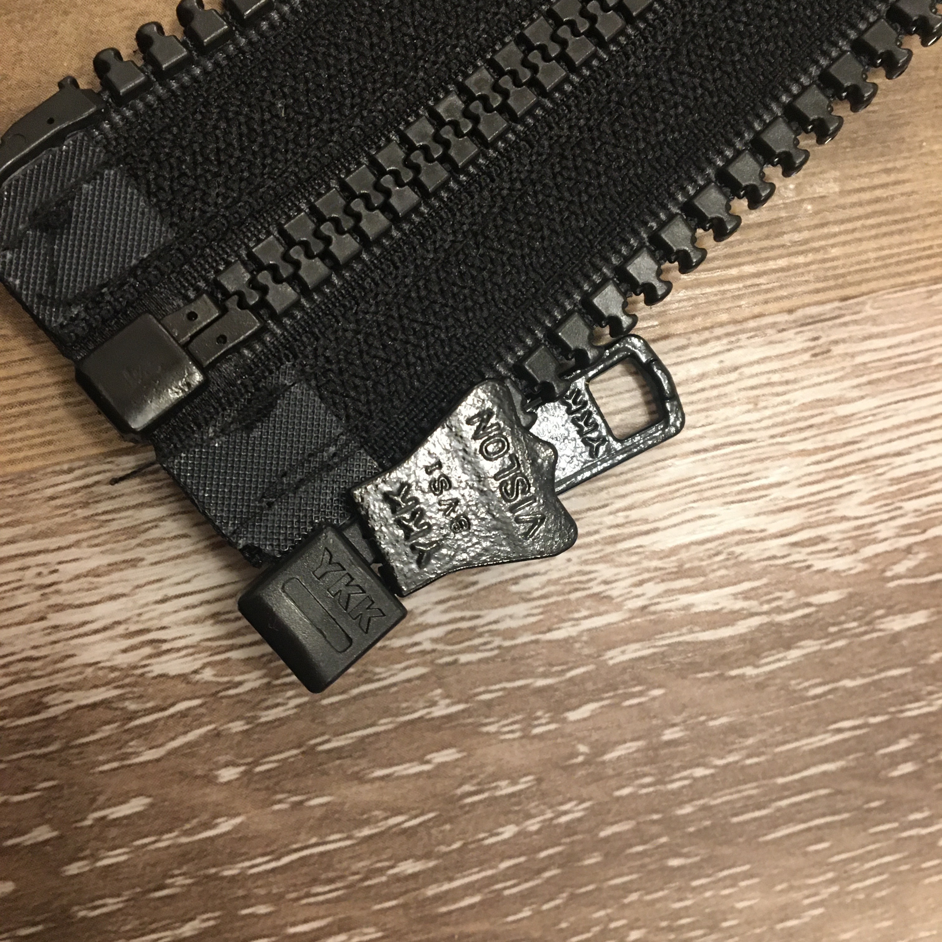 ZIP ADAPTÉR YKK KOSTĚNÝ 8 MM