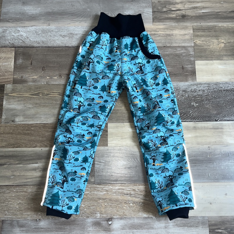 SOFTSHELLOVÉ KALHOTY S FLÍSEM petrolejový les