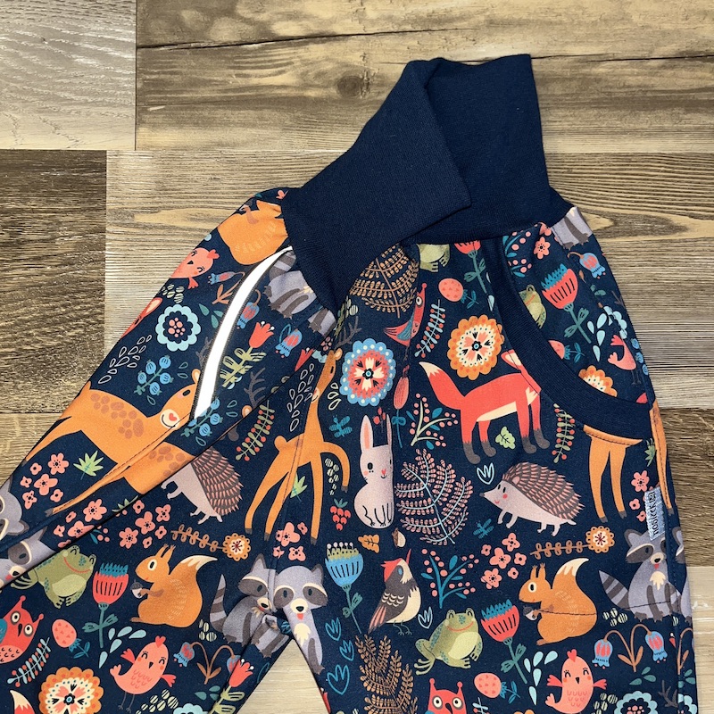 SOFTSHELLOVÉ KALHOTY S FLÍSEM petrolejový les