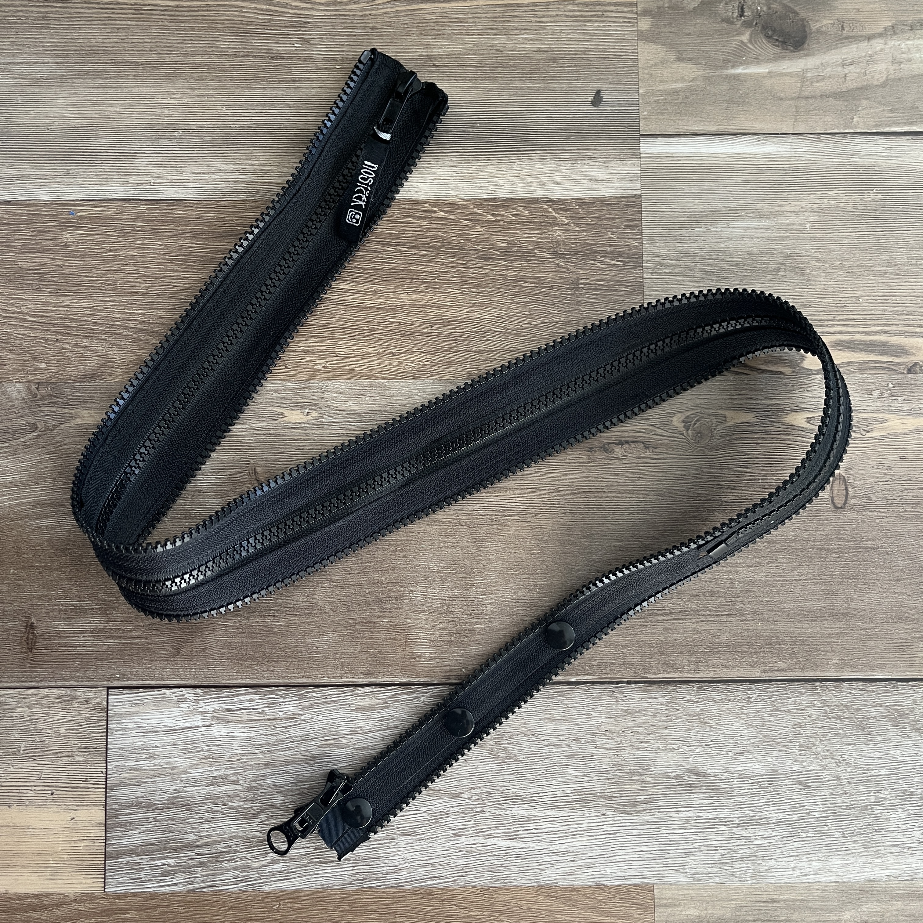 ZIP ADAPTÉR YKK KOSTĚNÝ 5 MM dva jezdce - PRODLUŽOVACÍ až na 120 cm