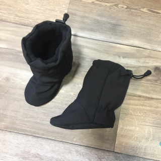 CAPÁČKY SOFTSHELL A FLEECE černá 13 cm