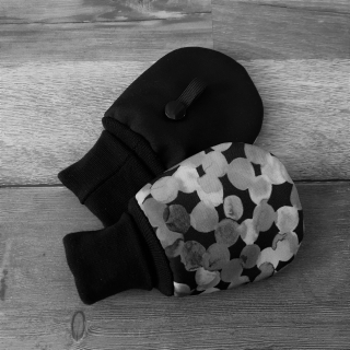 UŠITÍ RUKAVIČEK 9-24 M Z VAŠÍ LÁTKY