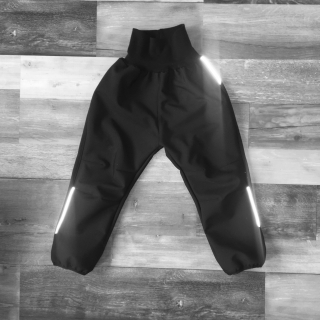 UŠITÍ SOFTSHELLOVÝCH KALHOT S BERÁNKEM Z NOSÍČKOVY LÁTKY